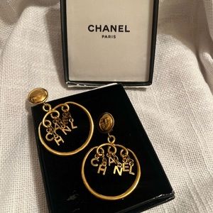 Chanel Vintage 1980’s Earrings